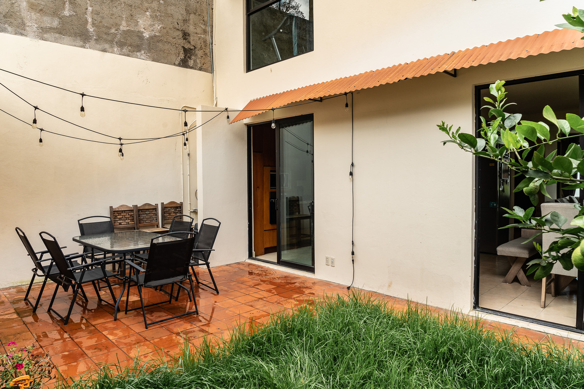 11 de 23: patio privado