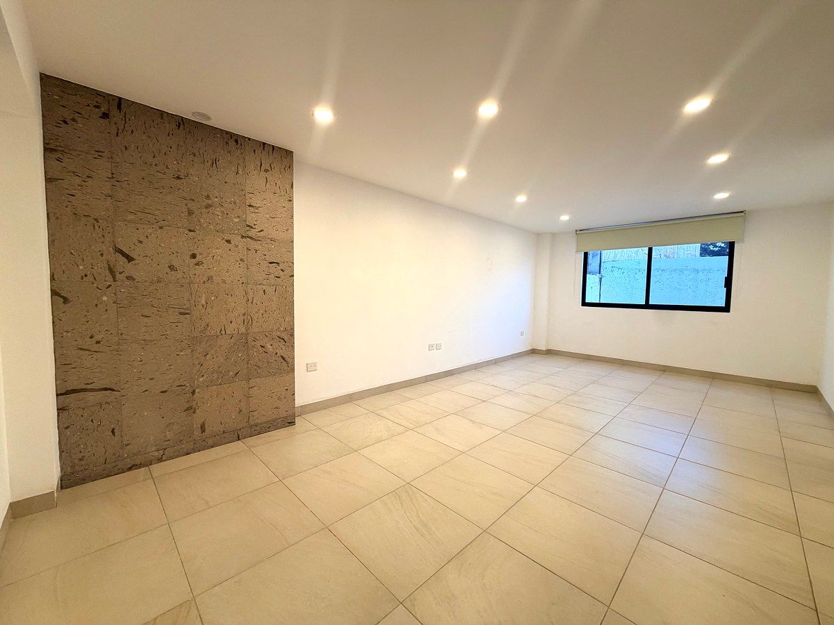 Apartment in Bosques del Prado Norte, Aguascalientes, photo 2 of 10