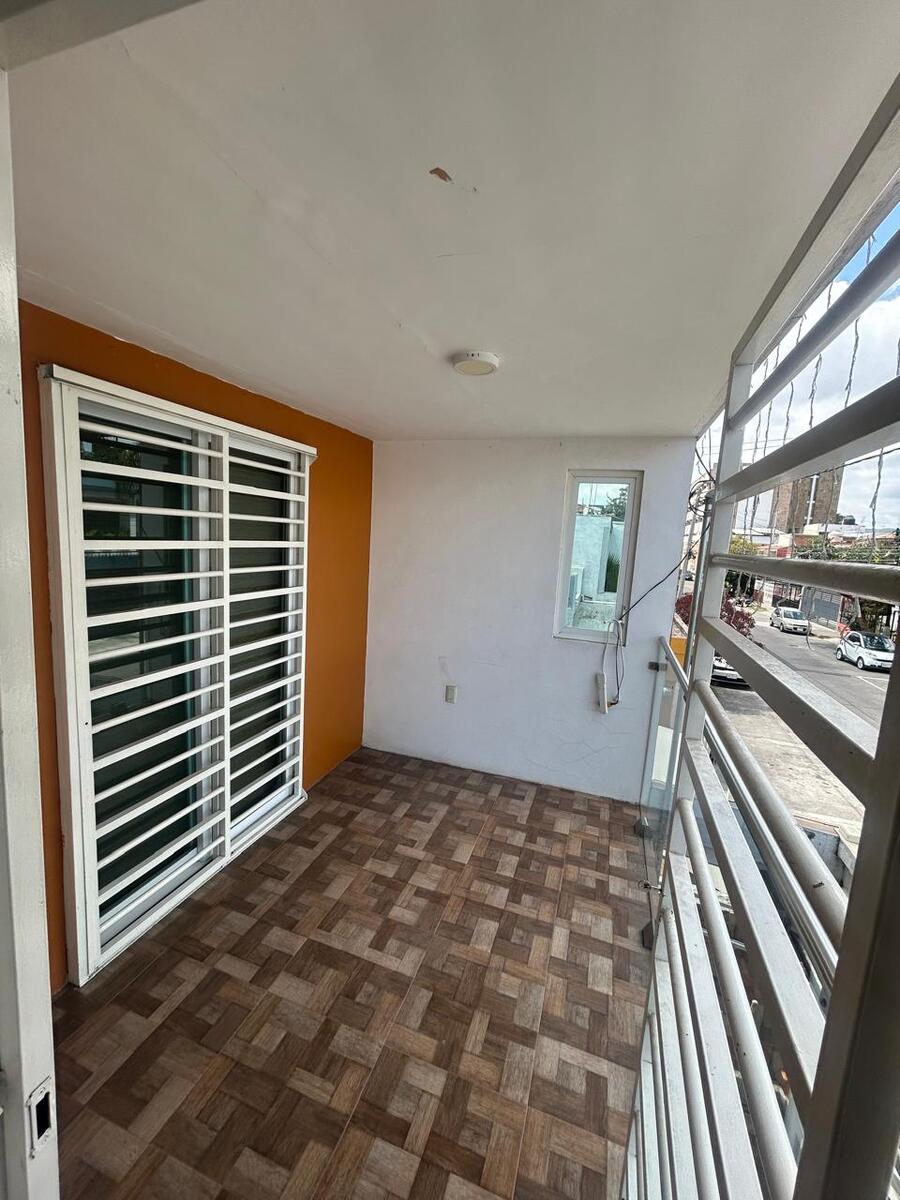 9 de 10: Balcon