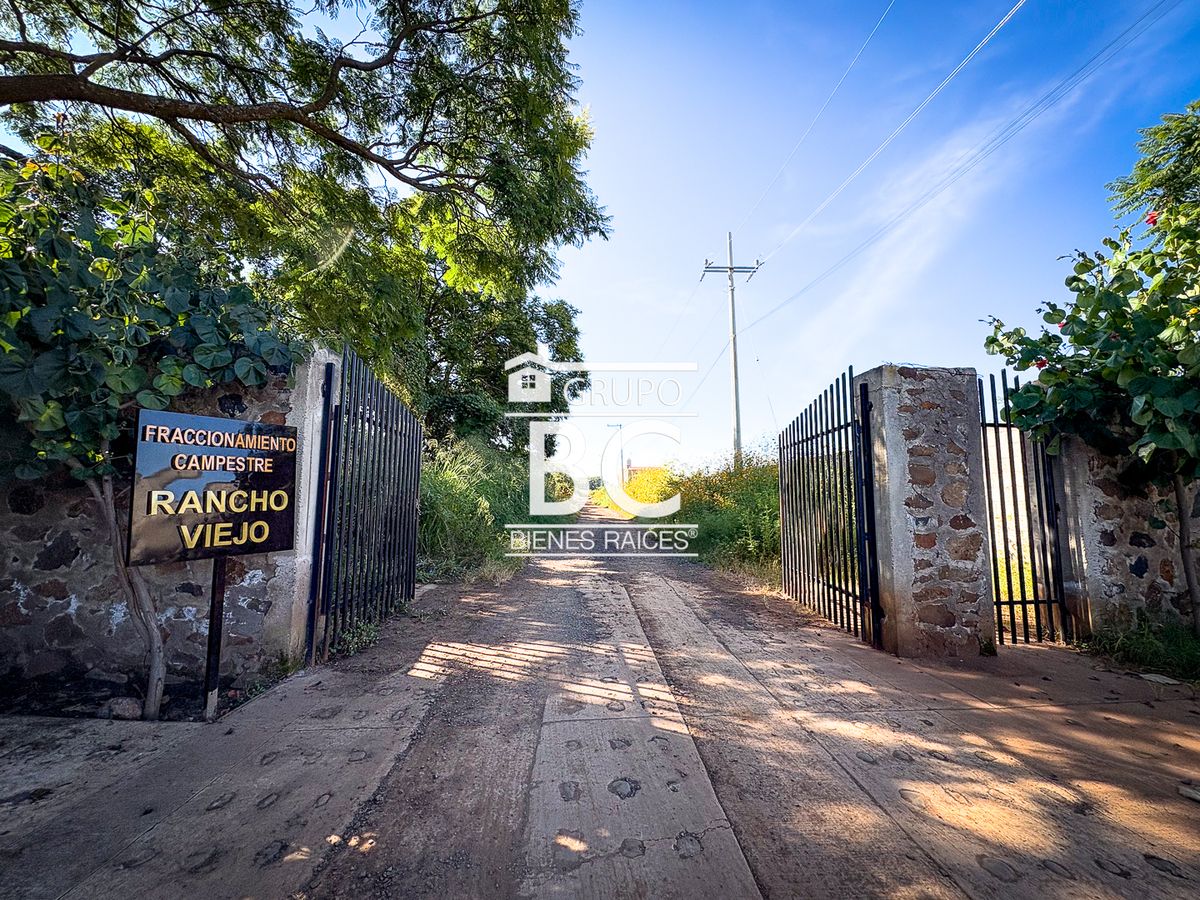 Terreno en Rancho Viejo: oportunidad ideal disfrutar de la naturaleza - foto 2