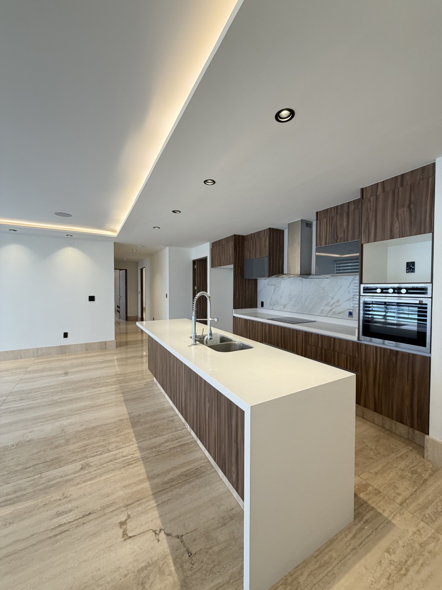 1 of 20: Cocina