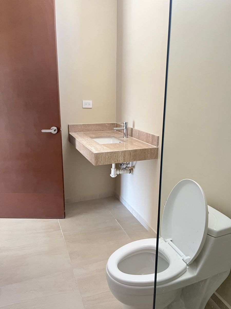 10 de 14: Baño completo