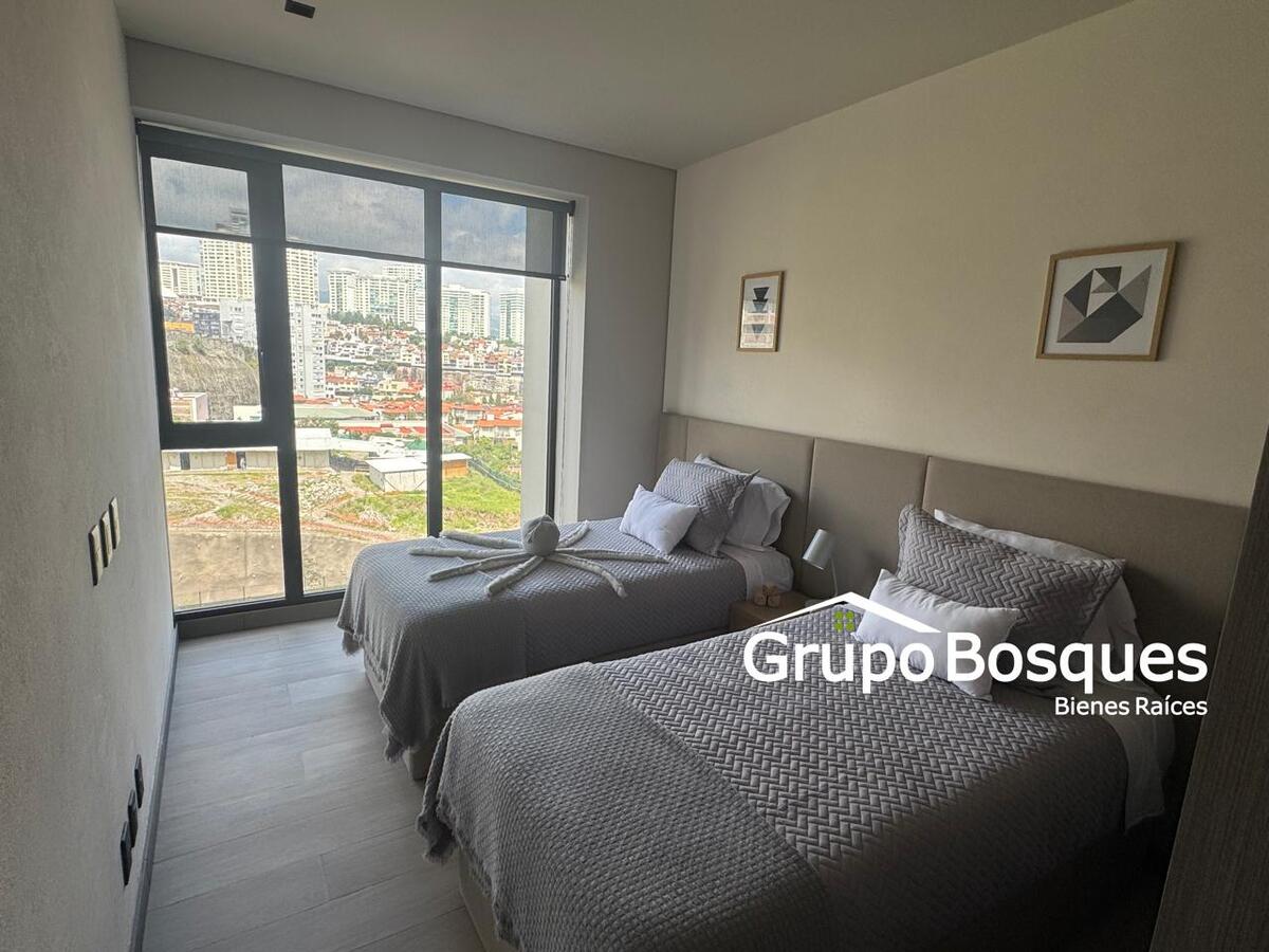 14 of 25: Depto. Muestra