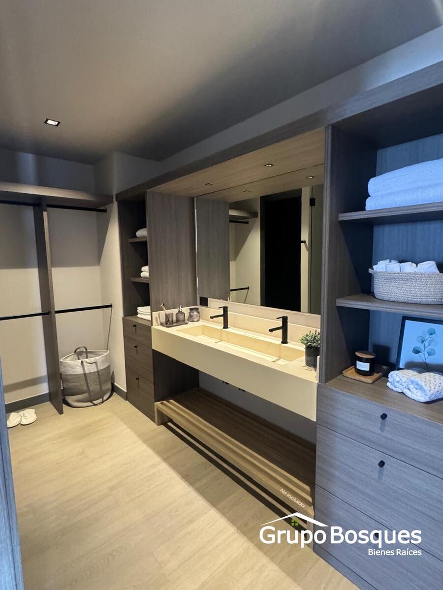 20 of 25: Depto. Muestra