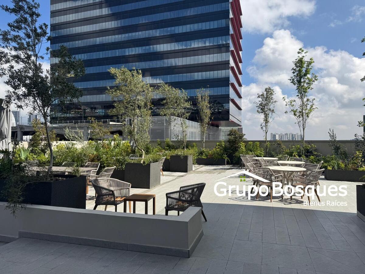 23 of 25: Áreas comunes