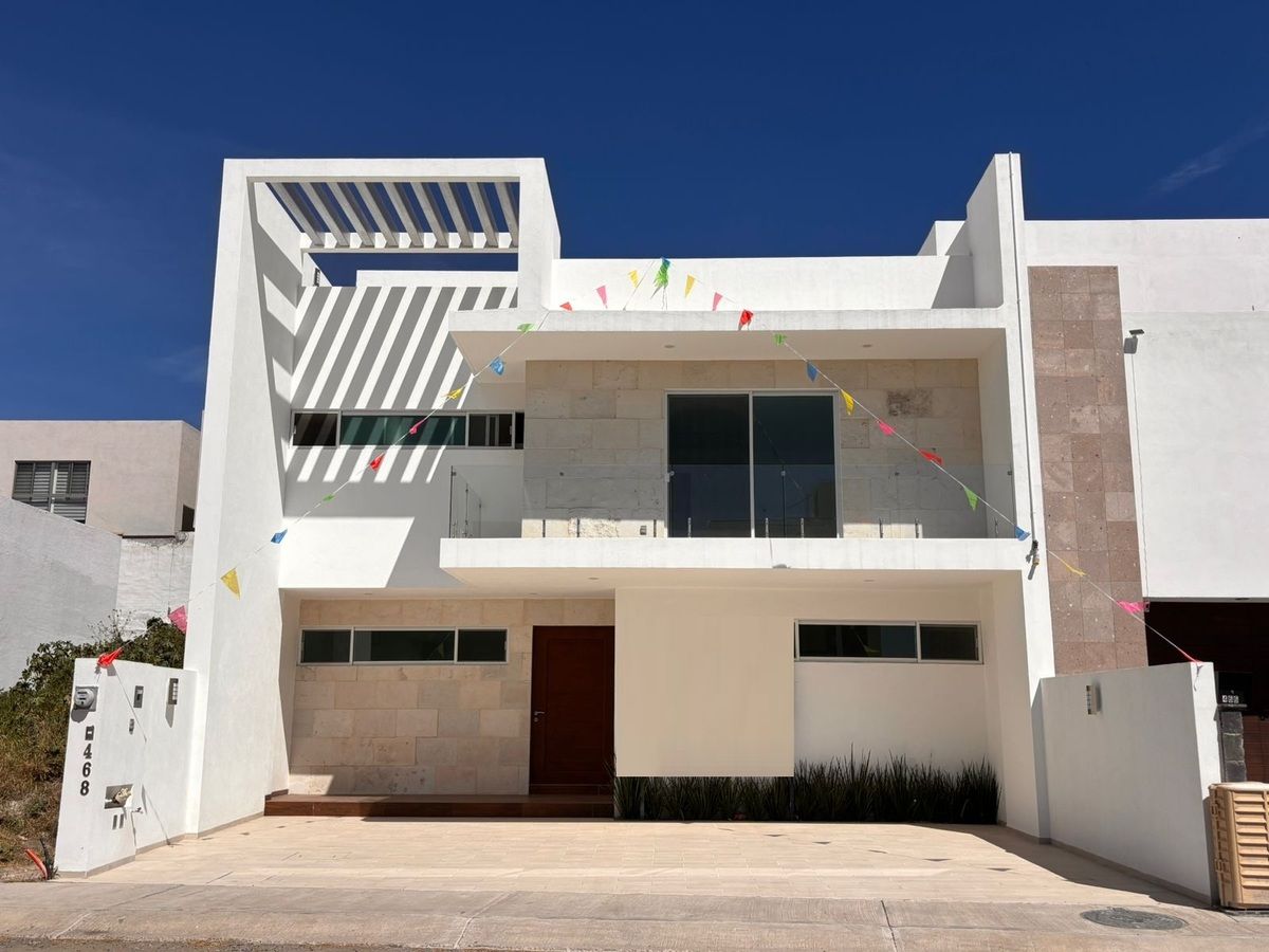 Venta de casa en Lomas de Juriquilla
