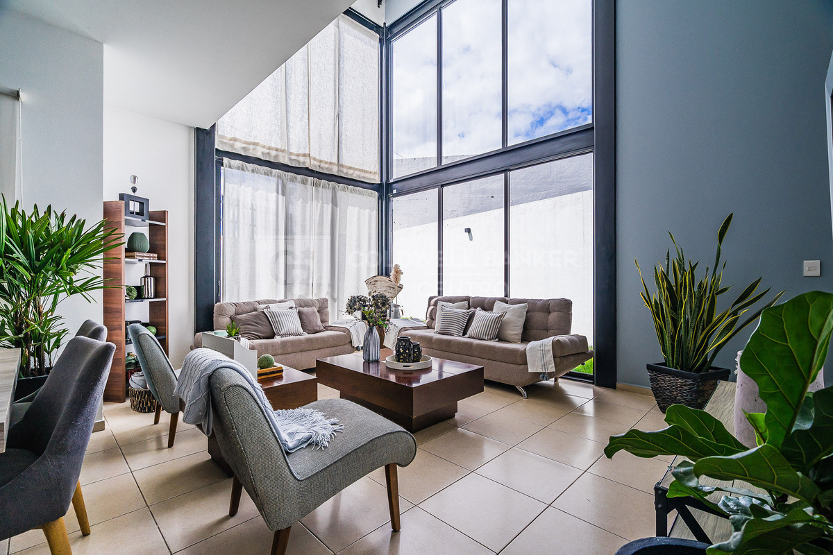 4 de 24: Sala