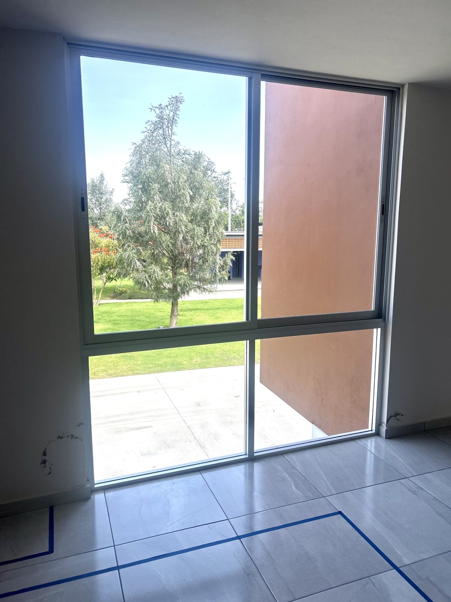 11 de 25: Vista a jardín común