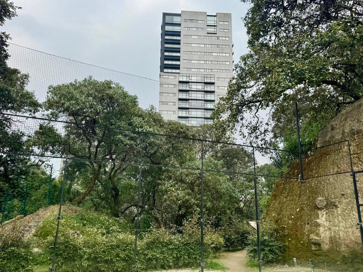 27 de 37