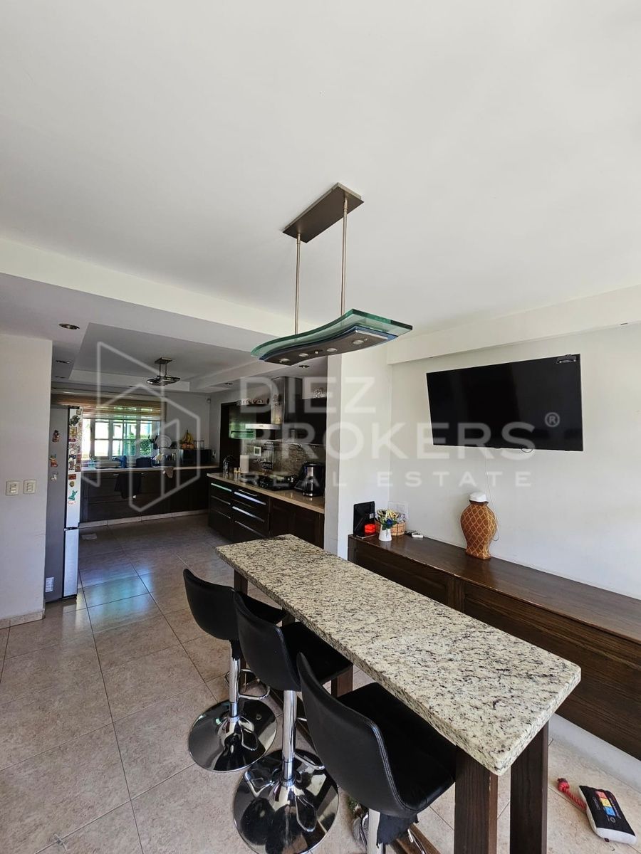 Casa en Venta - Fraccionamiento El Palomar II Sección, Tlajomulco de Zúñiga - foto 2