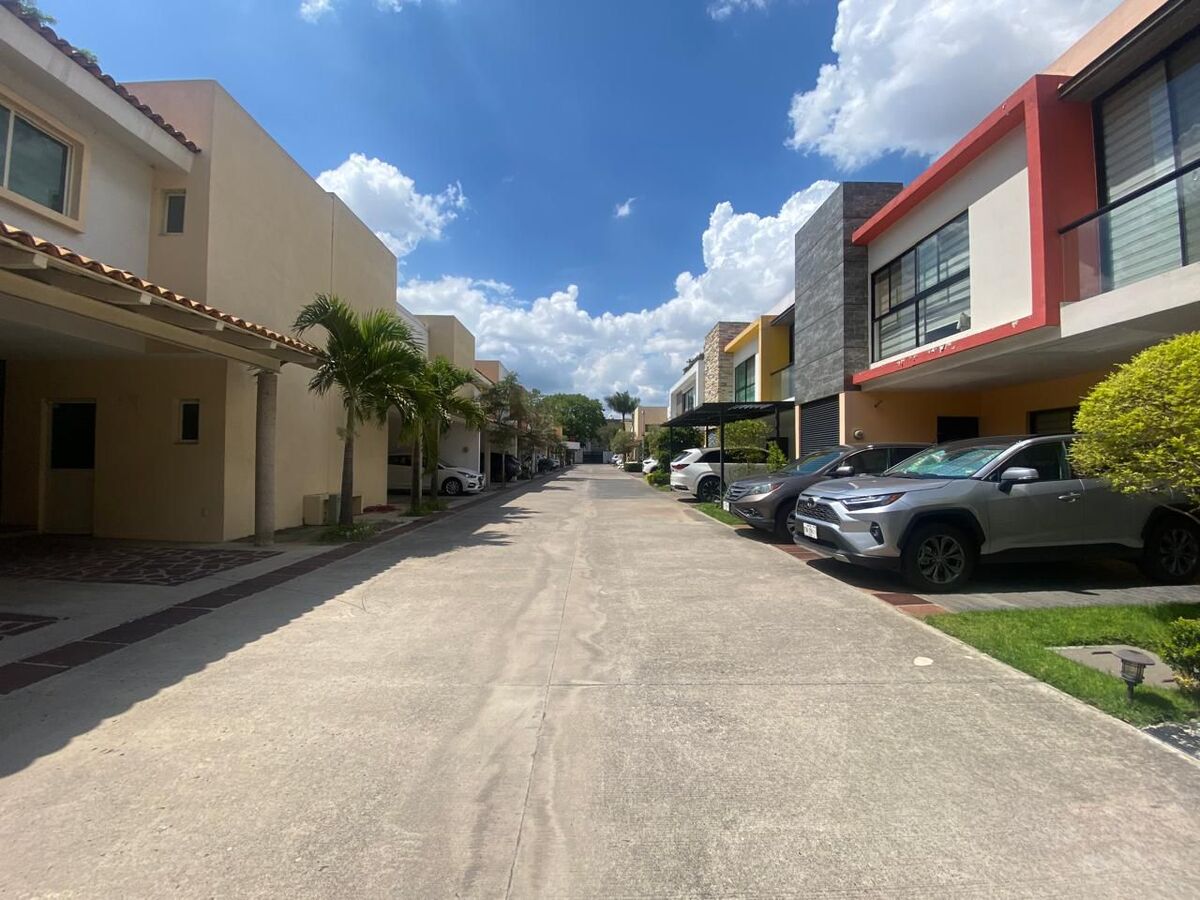 3 de 32
