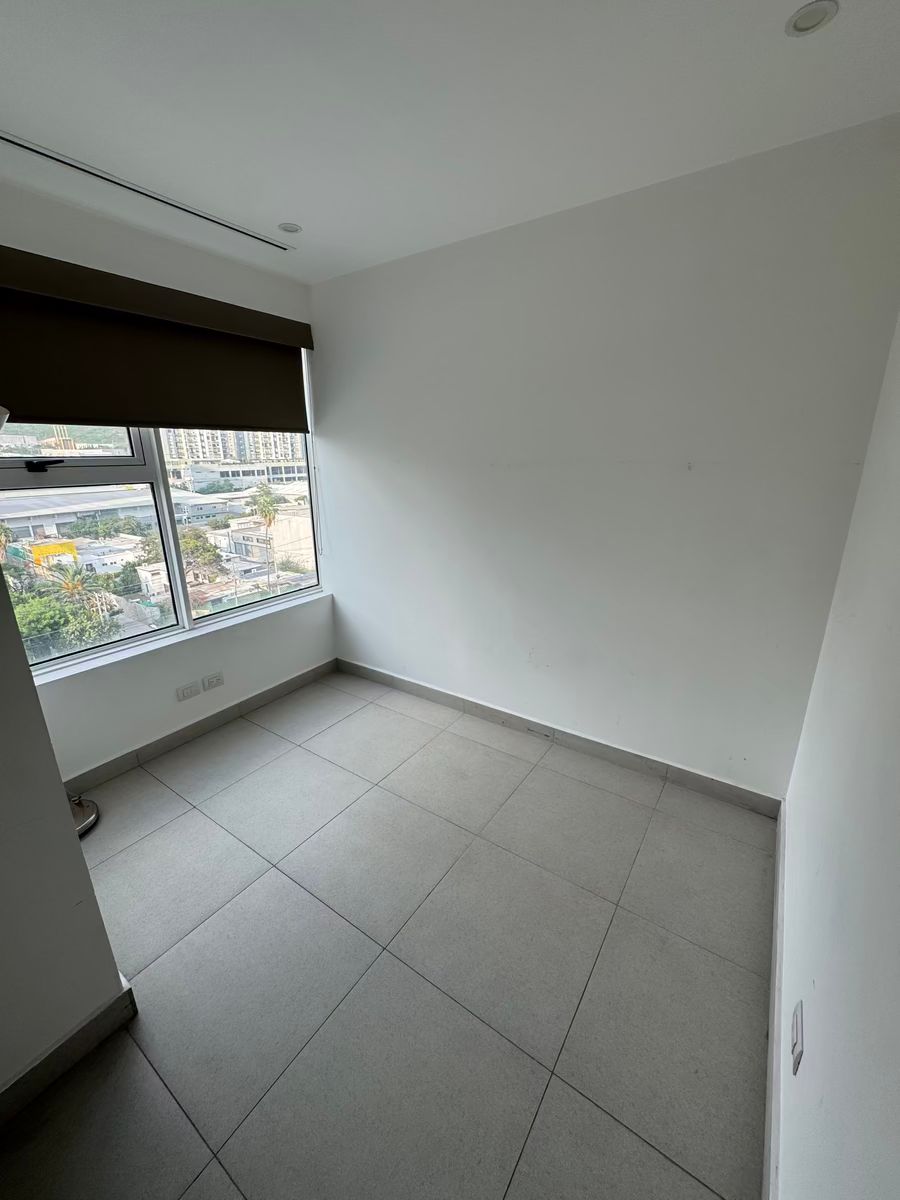 7 of 10: Recamara Secundaria