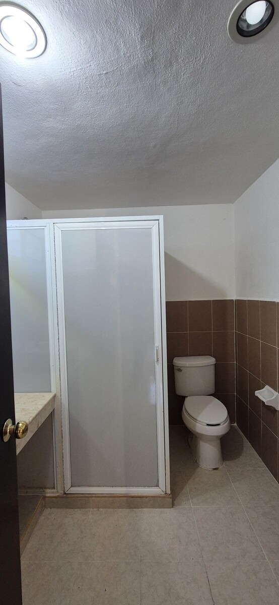 13 de 15: BAÑOS