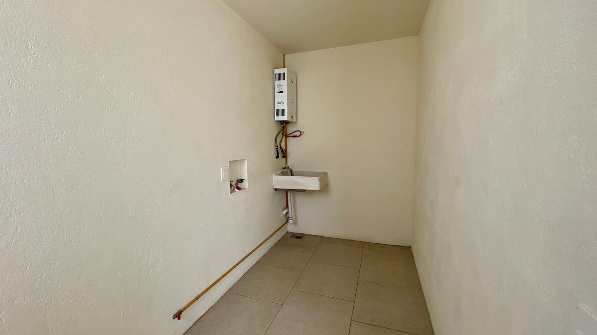 29 de 32: Área de lavado