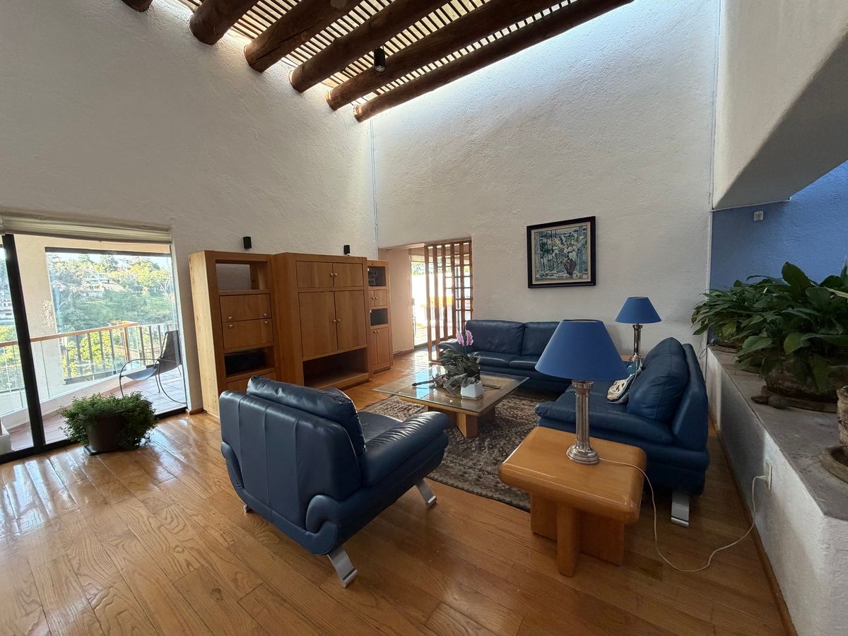 6 de 13: Cuarto de Tv