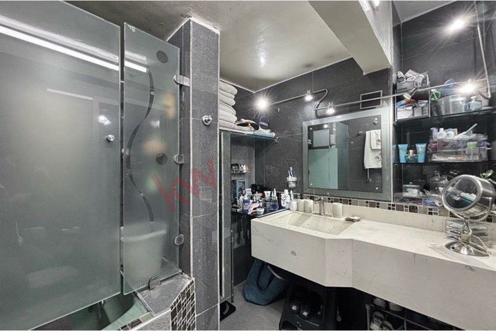 14 de 34: Baño Recámara Principal