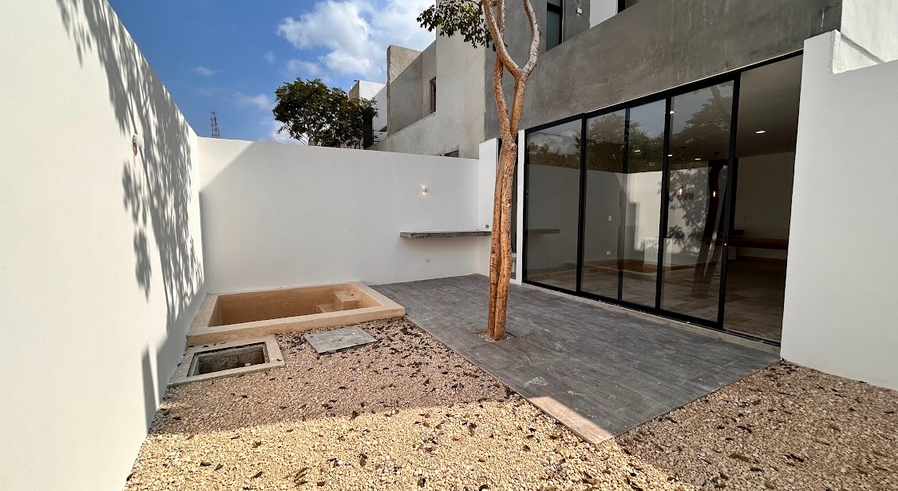 12 of 27: casa muestra