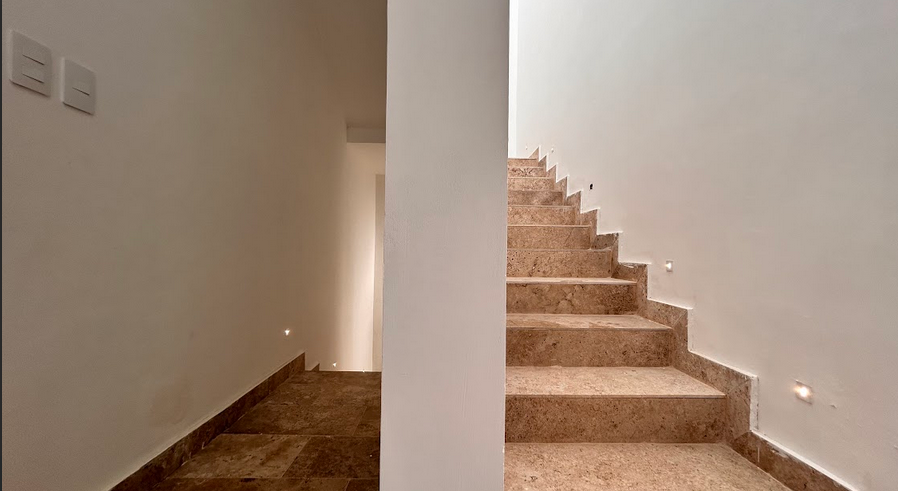 19 of 27: casa muestra