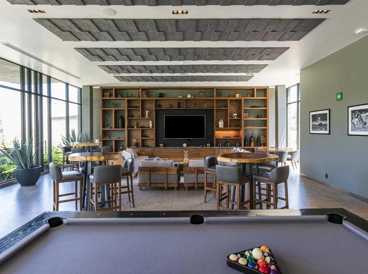 11 de 13: Sports Bar