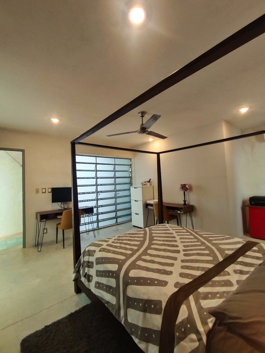 10 de 23: Recámara con baño completo