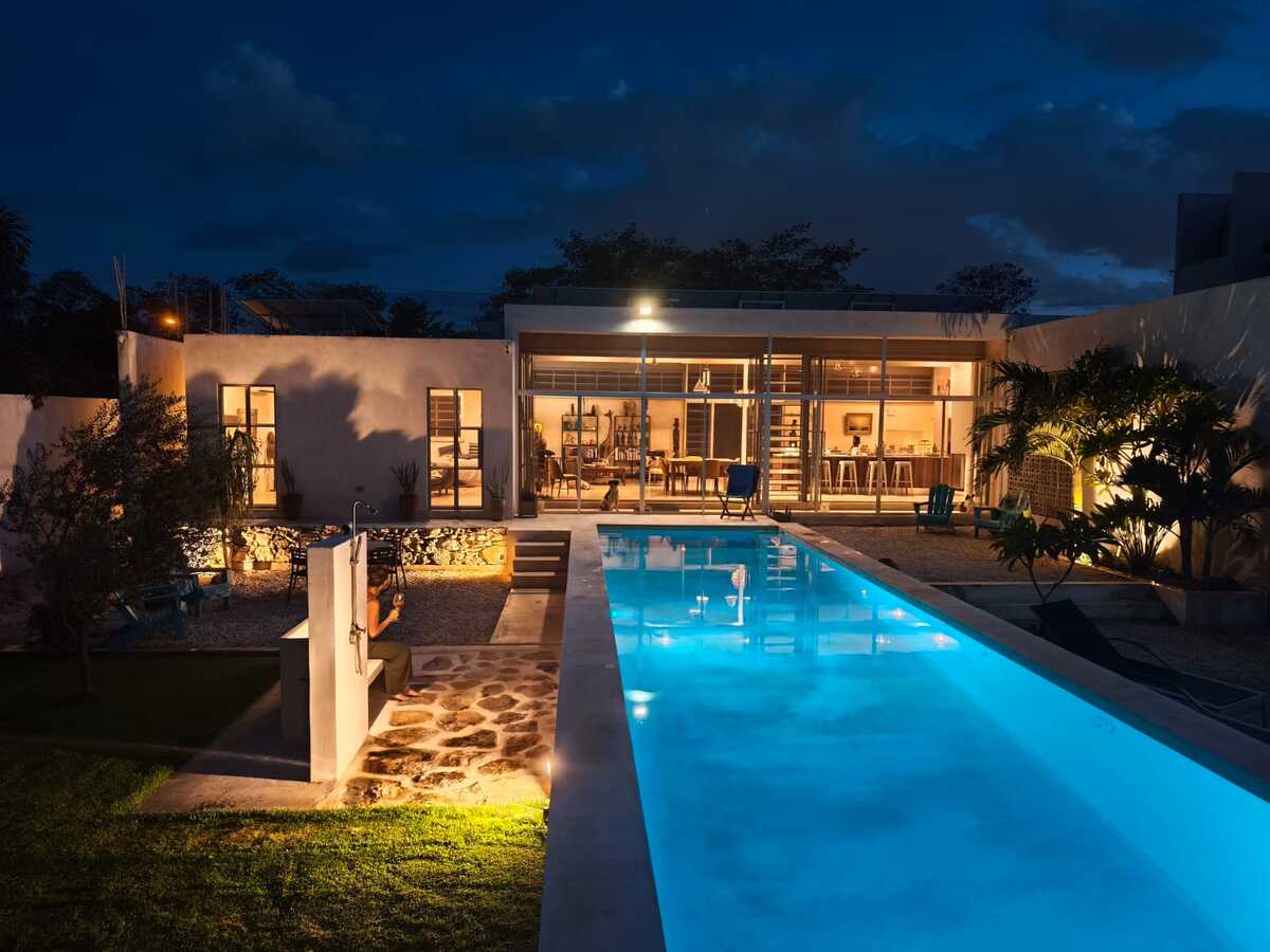 1 de 23: Vista nocturna