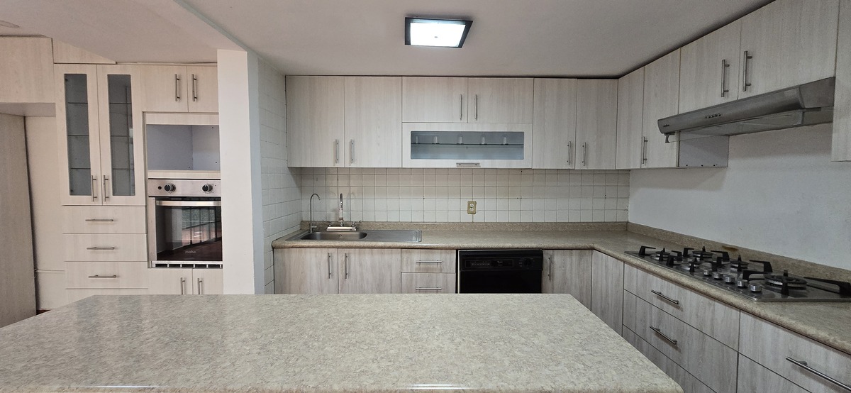 5 de 24: Casa en Venta en Lomas Estrella Rayo Vende ®