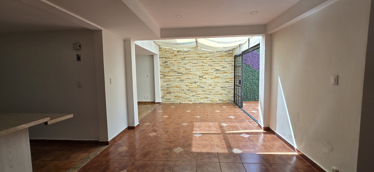11 de 24: Casa en Venta en Lomas Estrella Rayo Vende ®