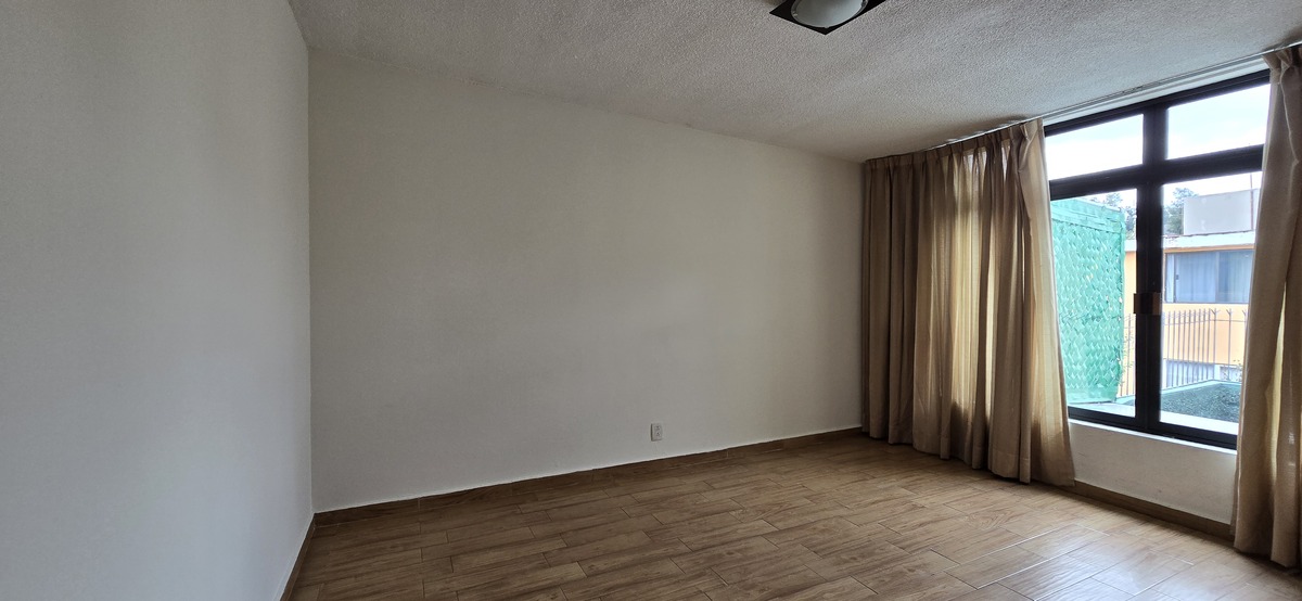 17 de 24: Casa en Venta en Lomas Estrella Rayo Vende ®