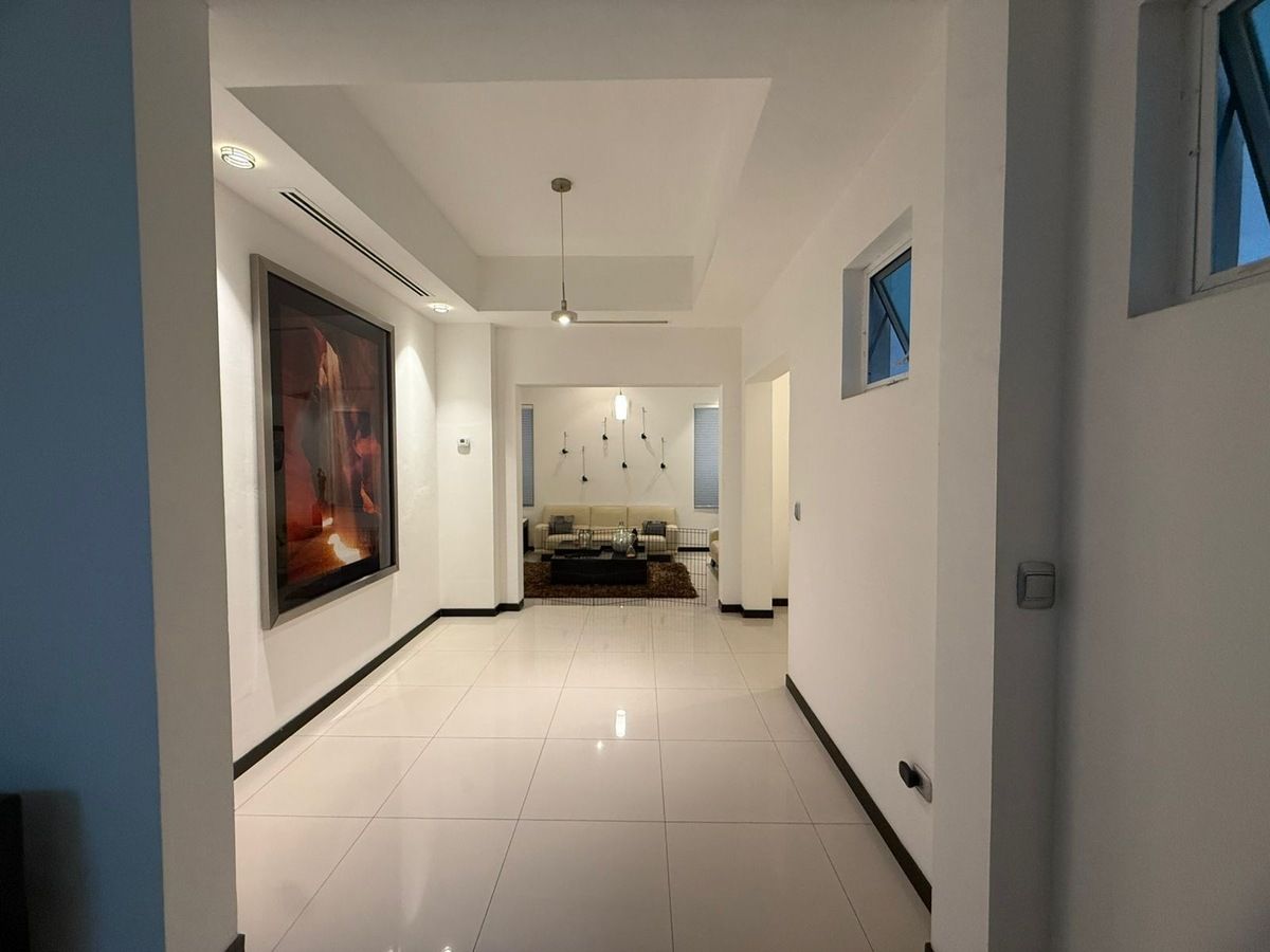 3 de 8: Acceso Principal