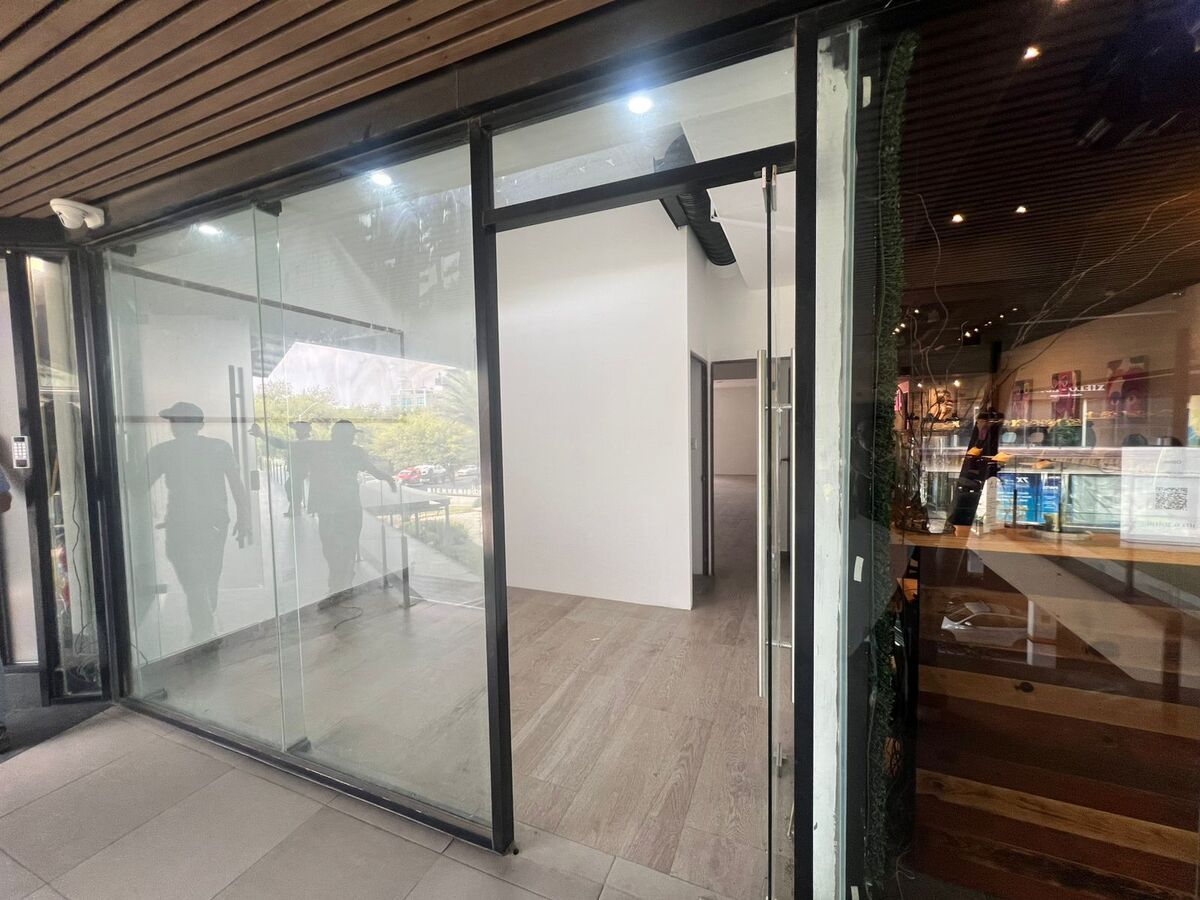 2 de 15: calzada san pedro