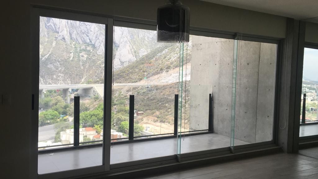 DEPARTAMENTO EN RENTA EN LAS HUASTECAS  VALLE PONIENTE SANTA CATARINA NUEVO LEON
