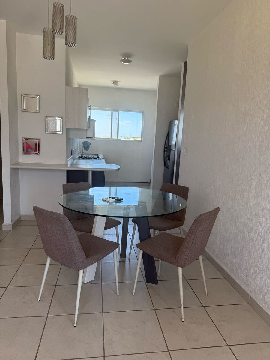 12 de 25: ID2737 CONDO EN LOS OLIVOS II PLAYA DEL CARMEN COMEDOR