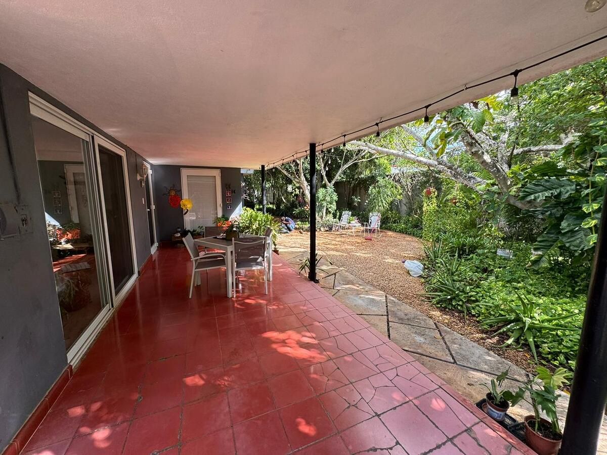 21 de 46: Terraza