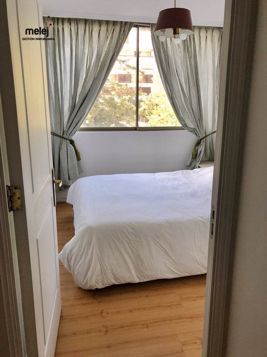 12 de 21: Dormitorio 2