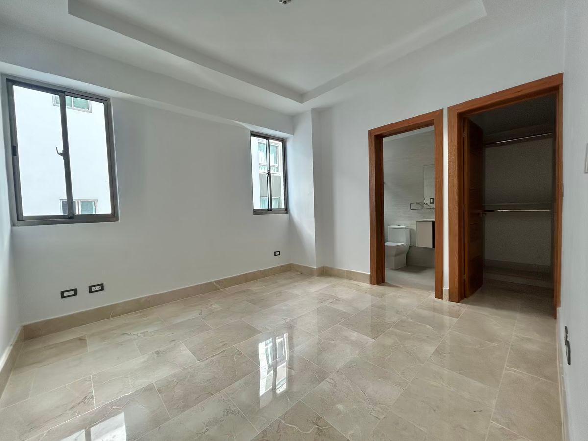 11 de 25: Habitación secundaria