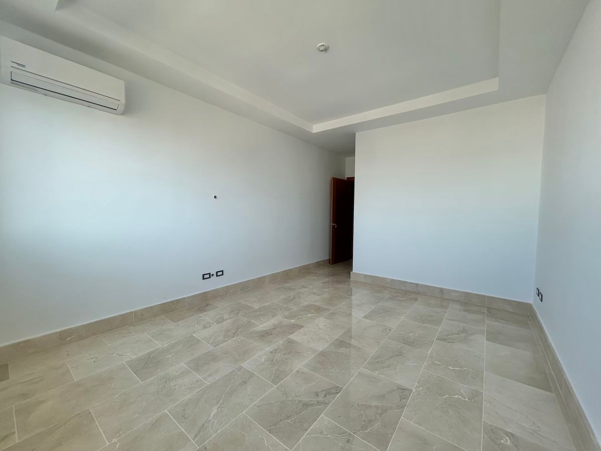 20 de 25: Habitación secundaria