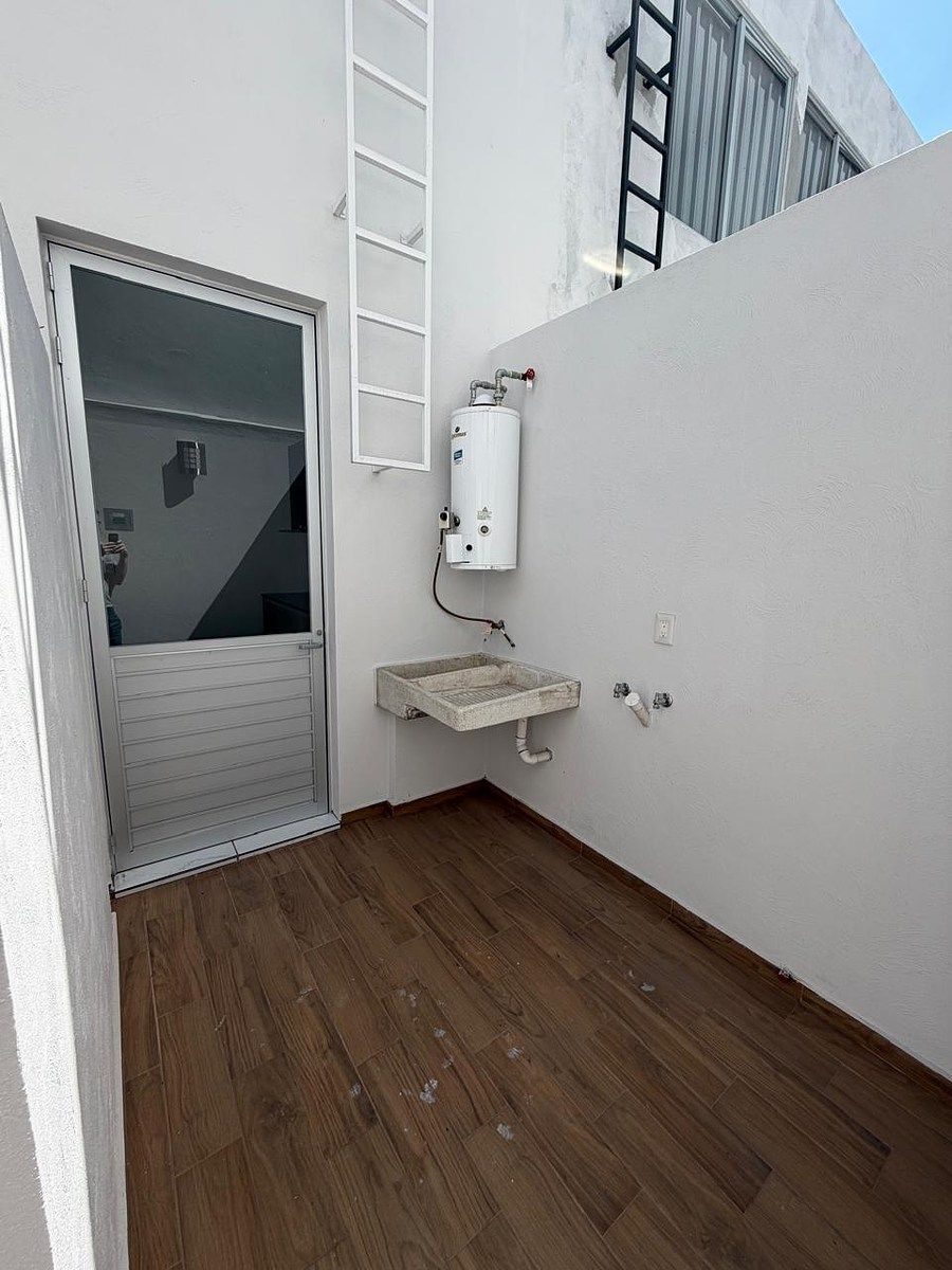 12 de 27: Are de lavado en PB