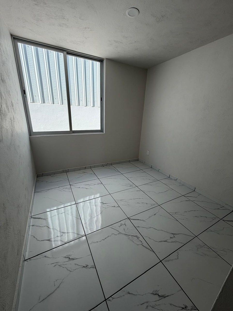 18 de 27: Recámara 3