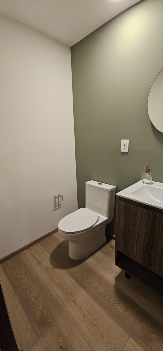 7 de 25: medio baño