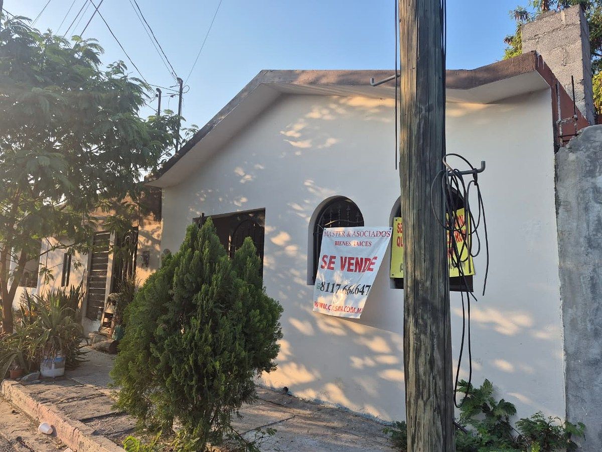 CASA EN VENTA EN BENITO JUAREZ ( AV. ACAPULCO), GUADALUPE, N.L - foto 3