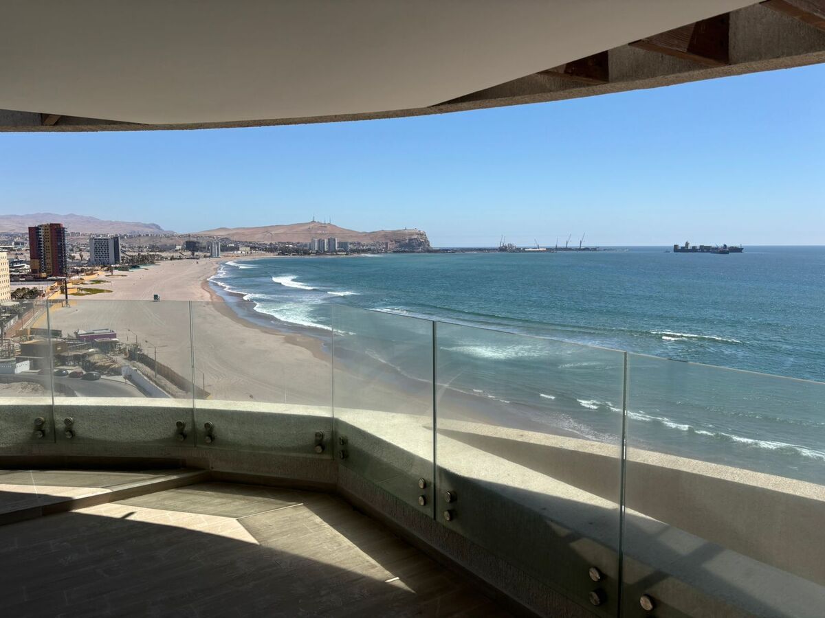 1 de 12: Terraza living comedor