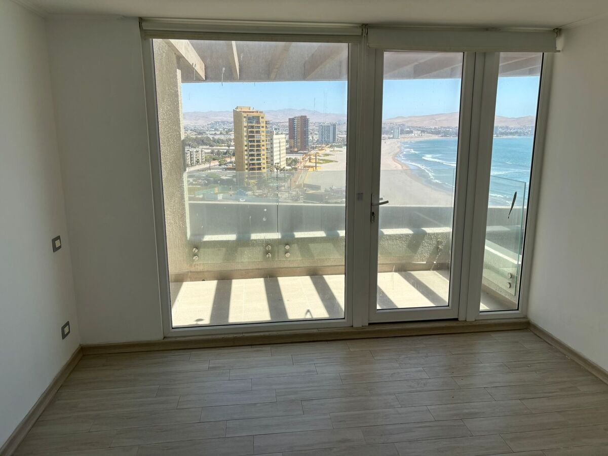 7 de 12: Habitación principal