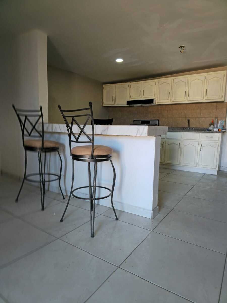 Casa en Renta – Av. Bugambilias entre Calles 5 y 6