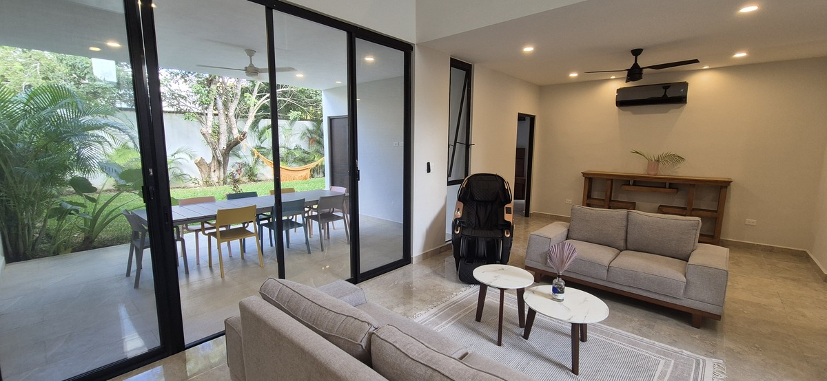 9 de 37: SALA / TERRAZA