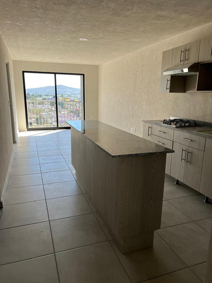 11 of 20: Cocina Equipada