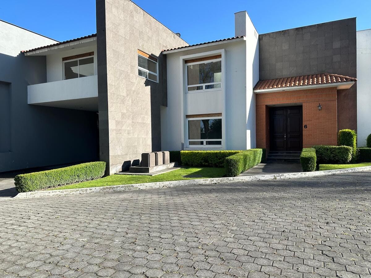 Casa Privada cerca TownSquare Metepec