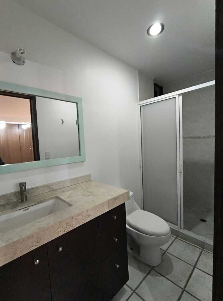 11 of 22: 1Recamara secundaria baño