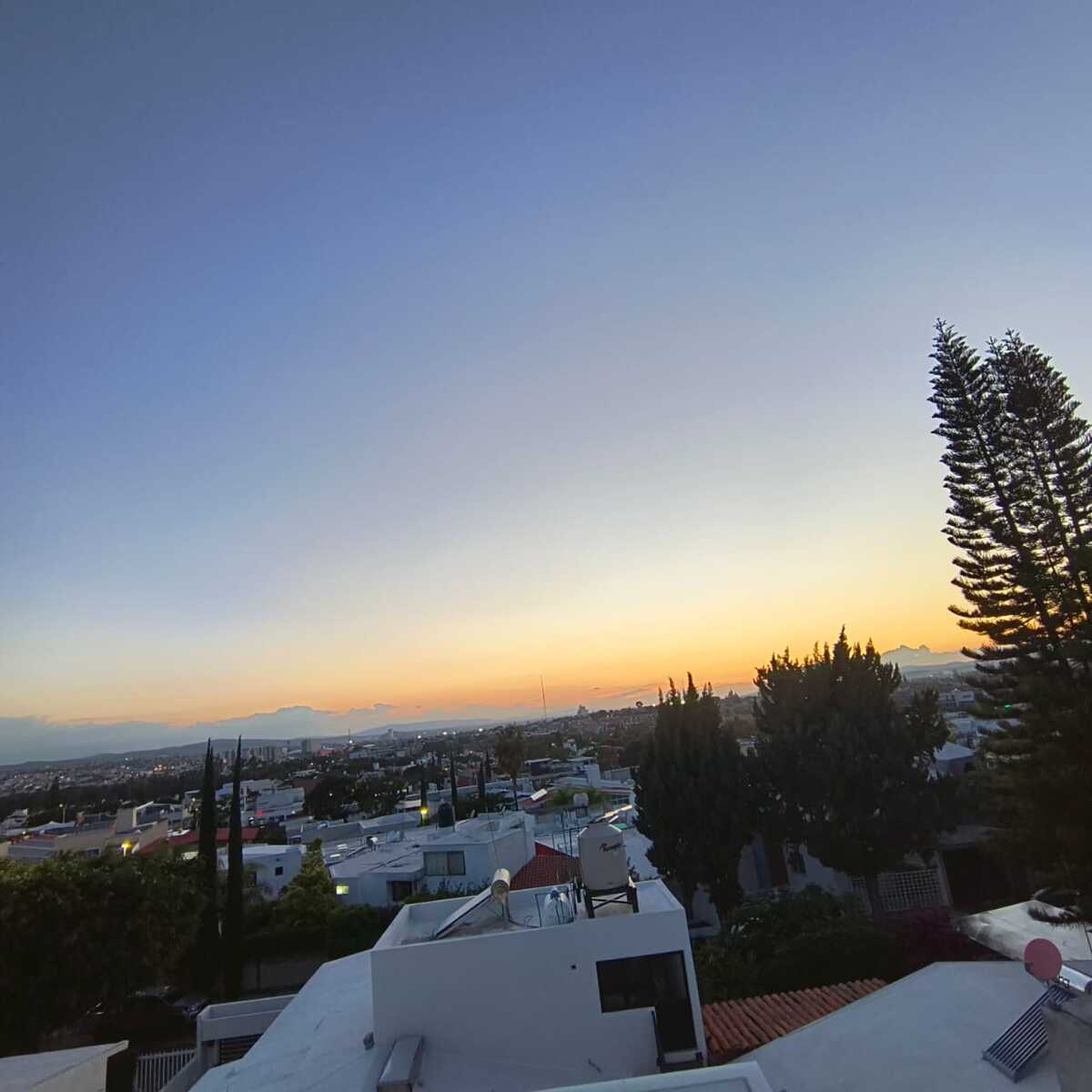 22 of 22: Vista hacia Querétaro, desde 3er nivel