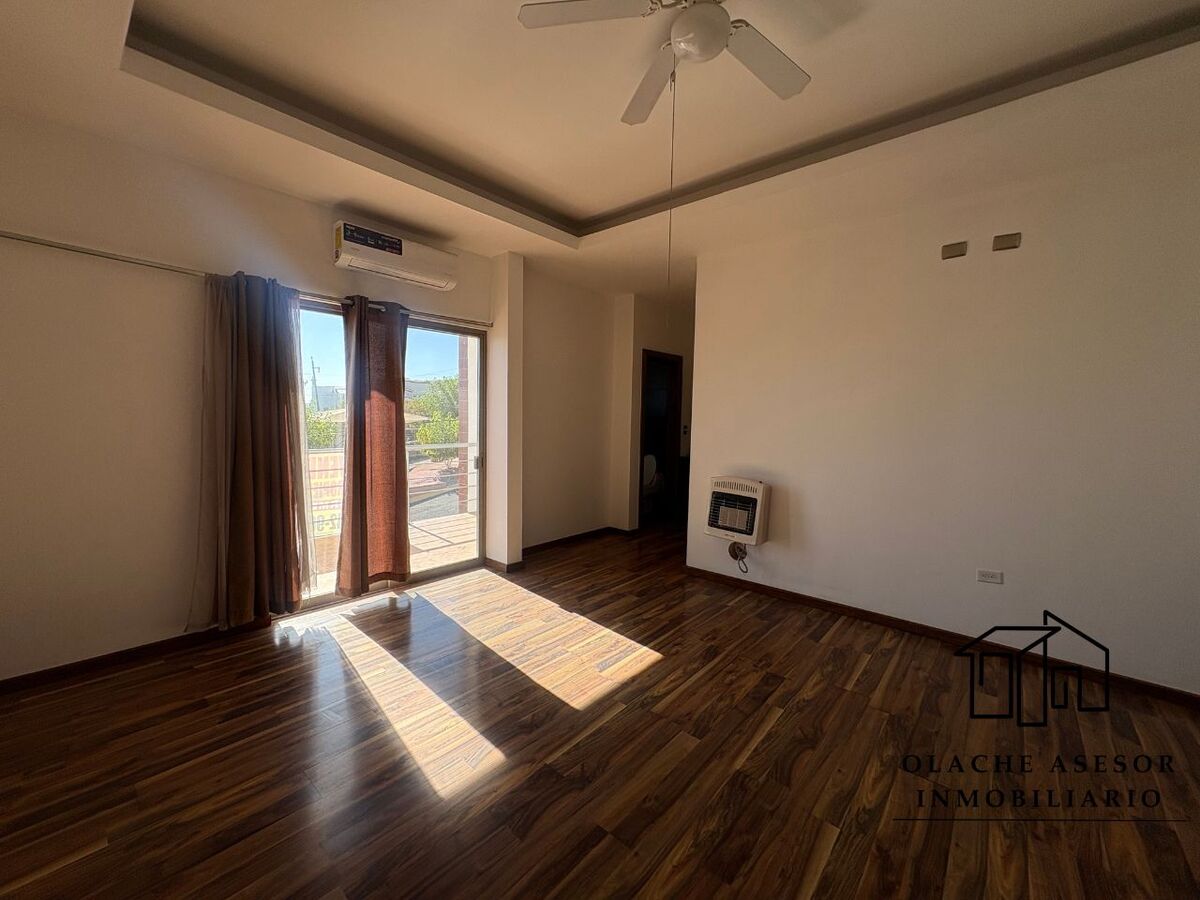 14 of 20: RECAMARA PRINCIPAL