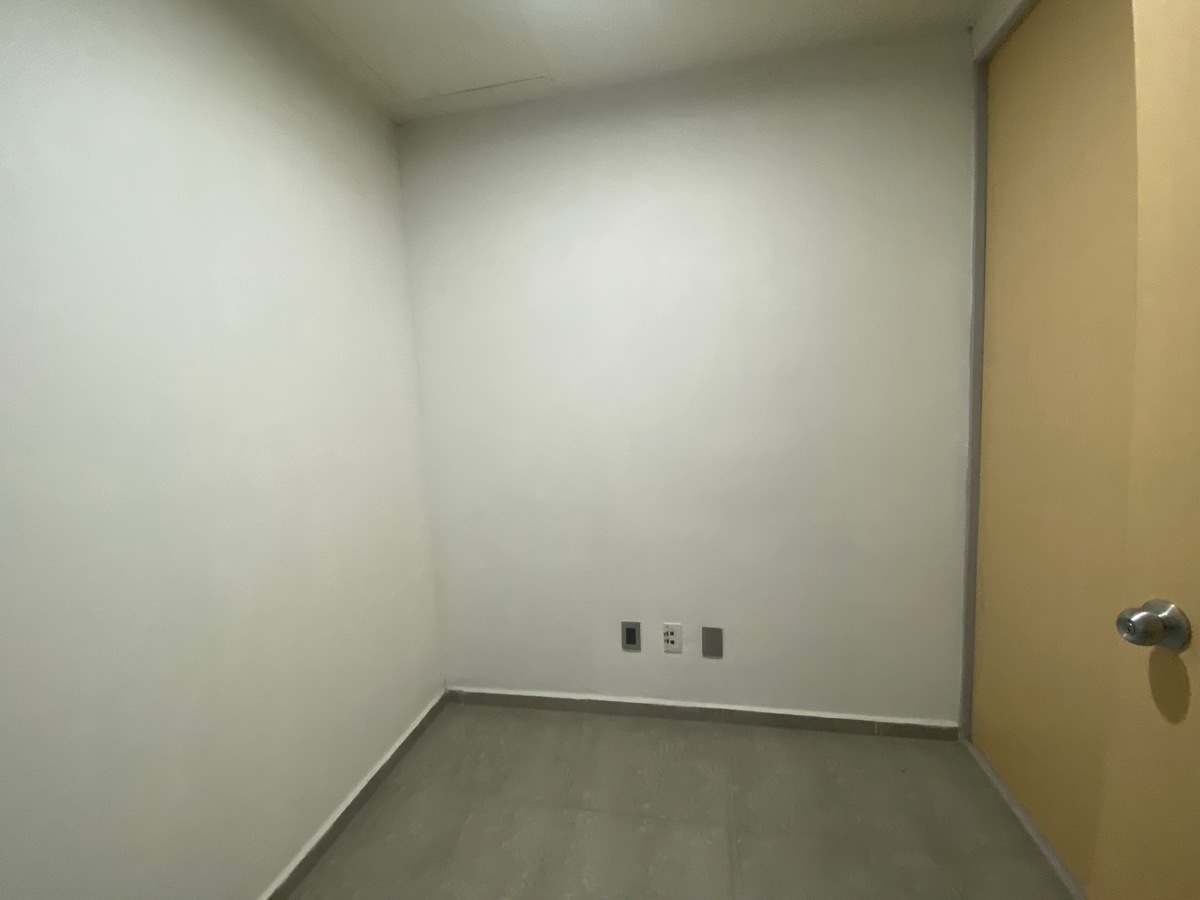 14 de 17: Oficina en Renta en Del Valle Rayo Vende ®